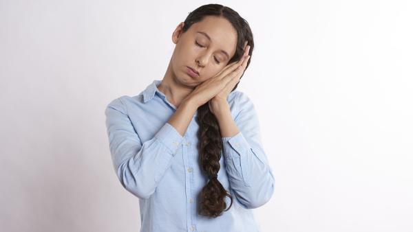 6 причини да се събуждаме с главоболие