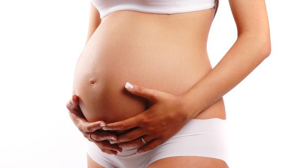 Какво трябва да знаете за връзката на щитовидната жлеза с бременността и раждането. Лекция 1 с професор д-р Боян Лозанов. 