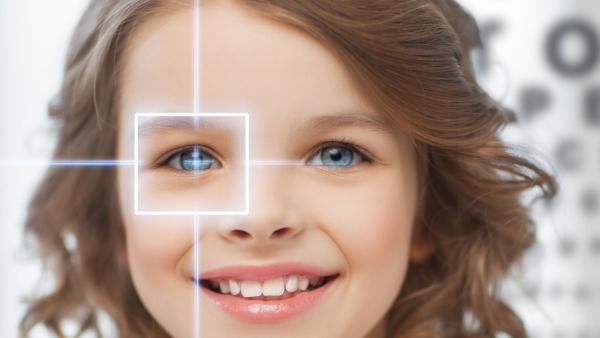 Как се развиват детските очи? Научете повече за нормата и отклоненията в детското зрение!
