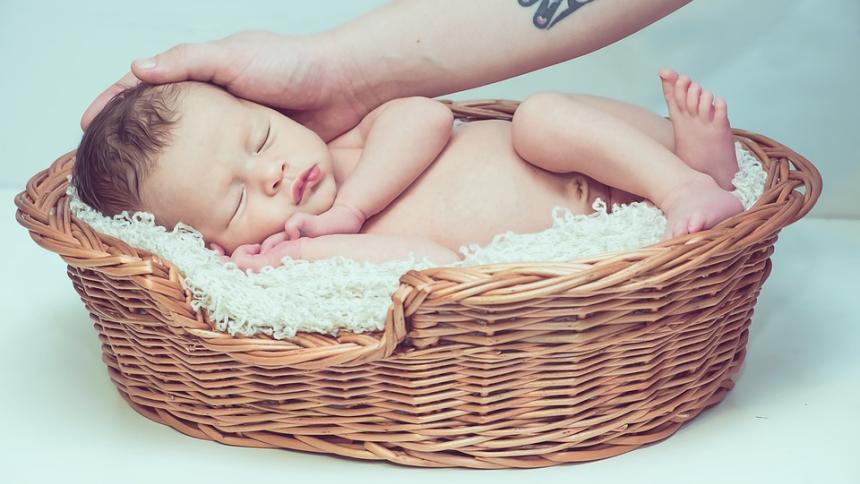Приучване на бебето към самостоятелно заспиване - съветите на педиатър