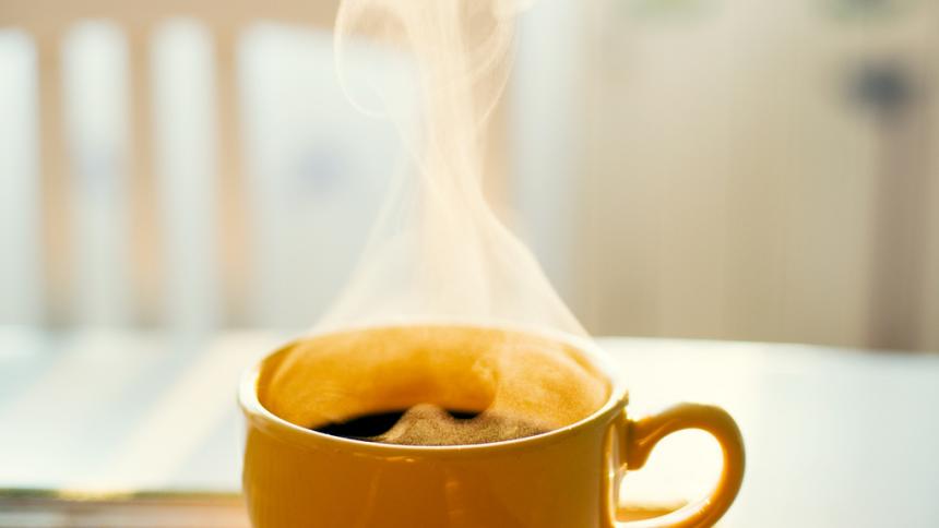 Редовната консумация на кафе предпазва от рак на кожата
