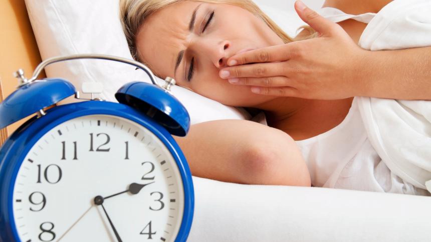 Как хроничното недоспиване води до депресия, тревожност, хипертония и затлъстяване?