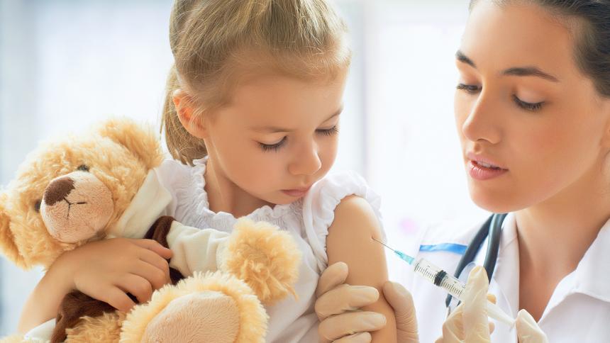 ИМУНИЗАЦИОНЕН КАЛЕНДАР! Кои са задължителните ваксинации за деца и възрастни?