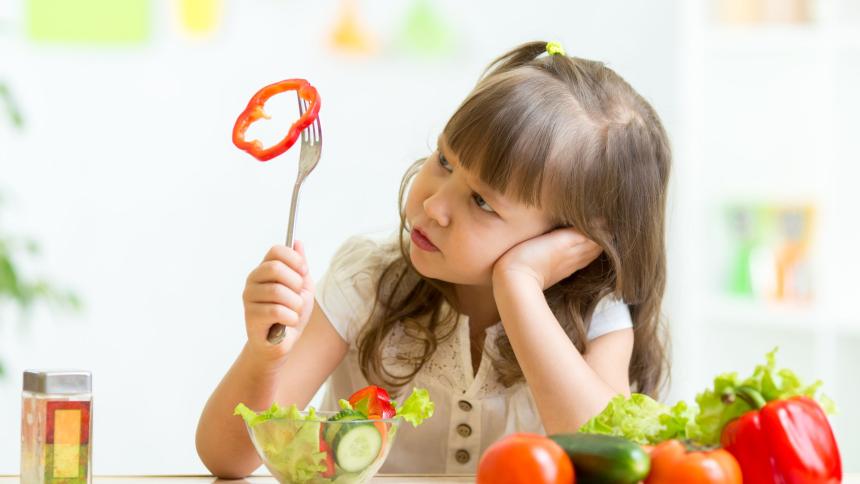 Как да се справим със ЗЛОЯДИТЕ ДЕЦА? 8 начина да направим храненето лесно и приятно!